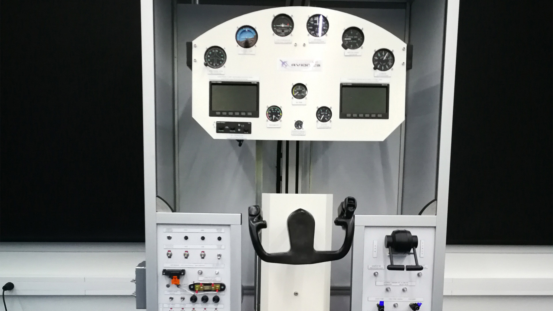 Balıkesir Aviyonik Laboratuvarı