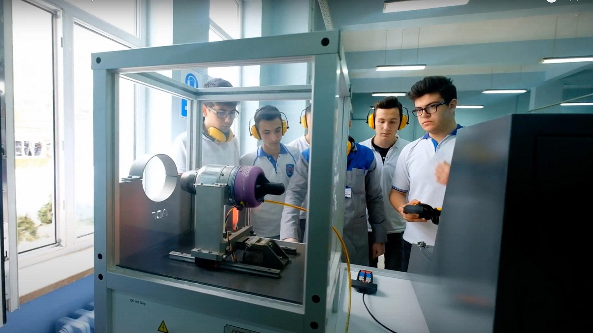 Hezarfen Ahmet Çelebi Meslek Lisesi Havacılık Laboratuvarı