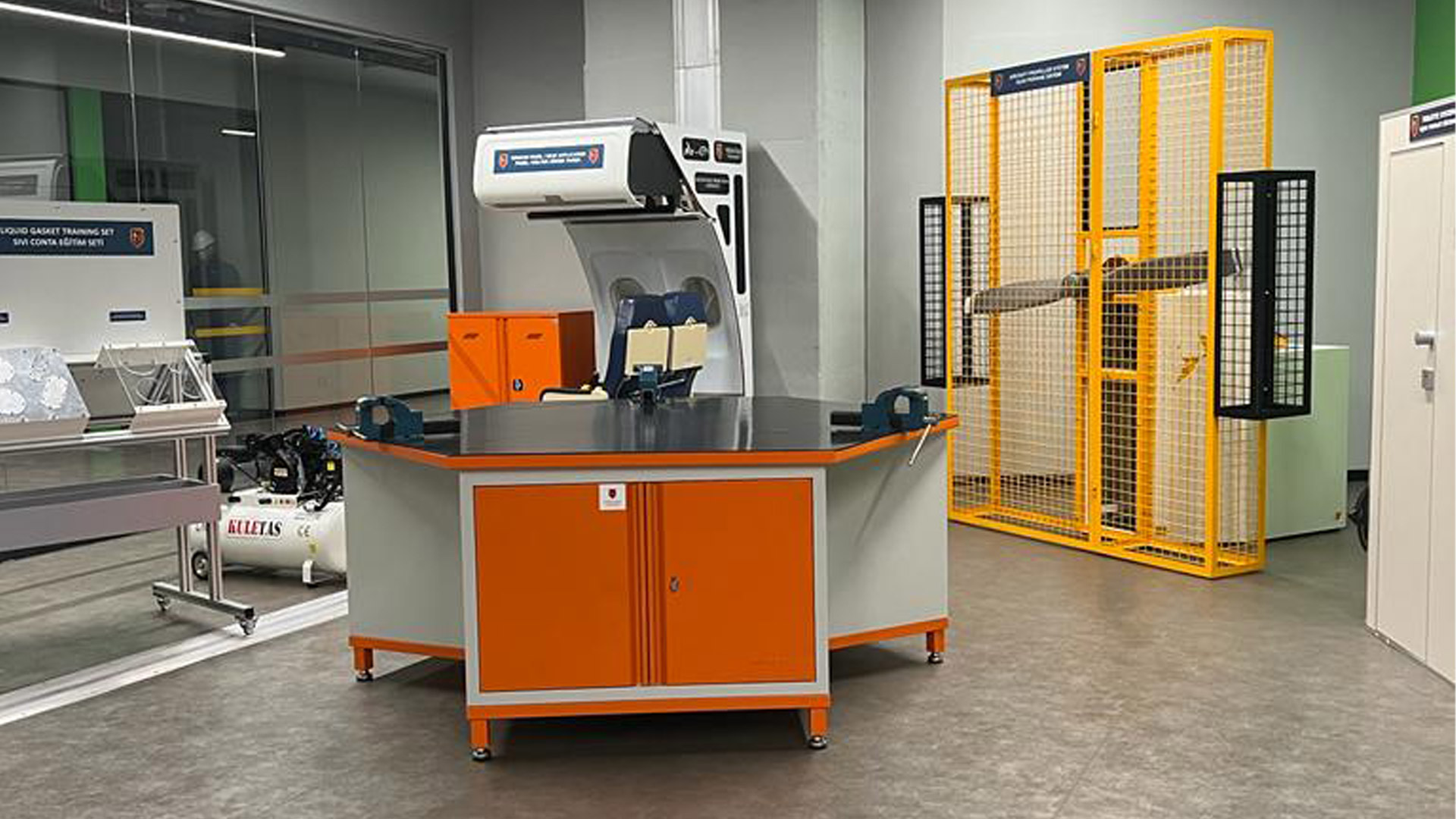 Nişantaşı Üniversitesi Havacılık Laboratuvarı